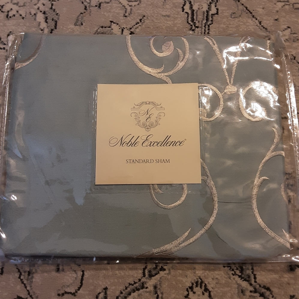 Noble Excellence Ice Blue Pillow Sham